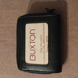Buxton leather wallet new